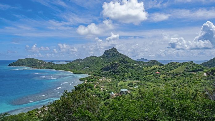 4 killed, 4 wounded in mass shooting near capital of Caribbean luxury tourism destination