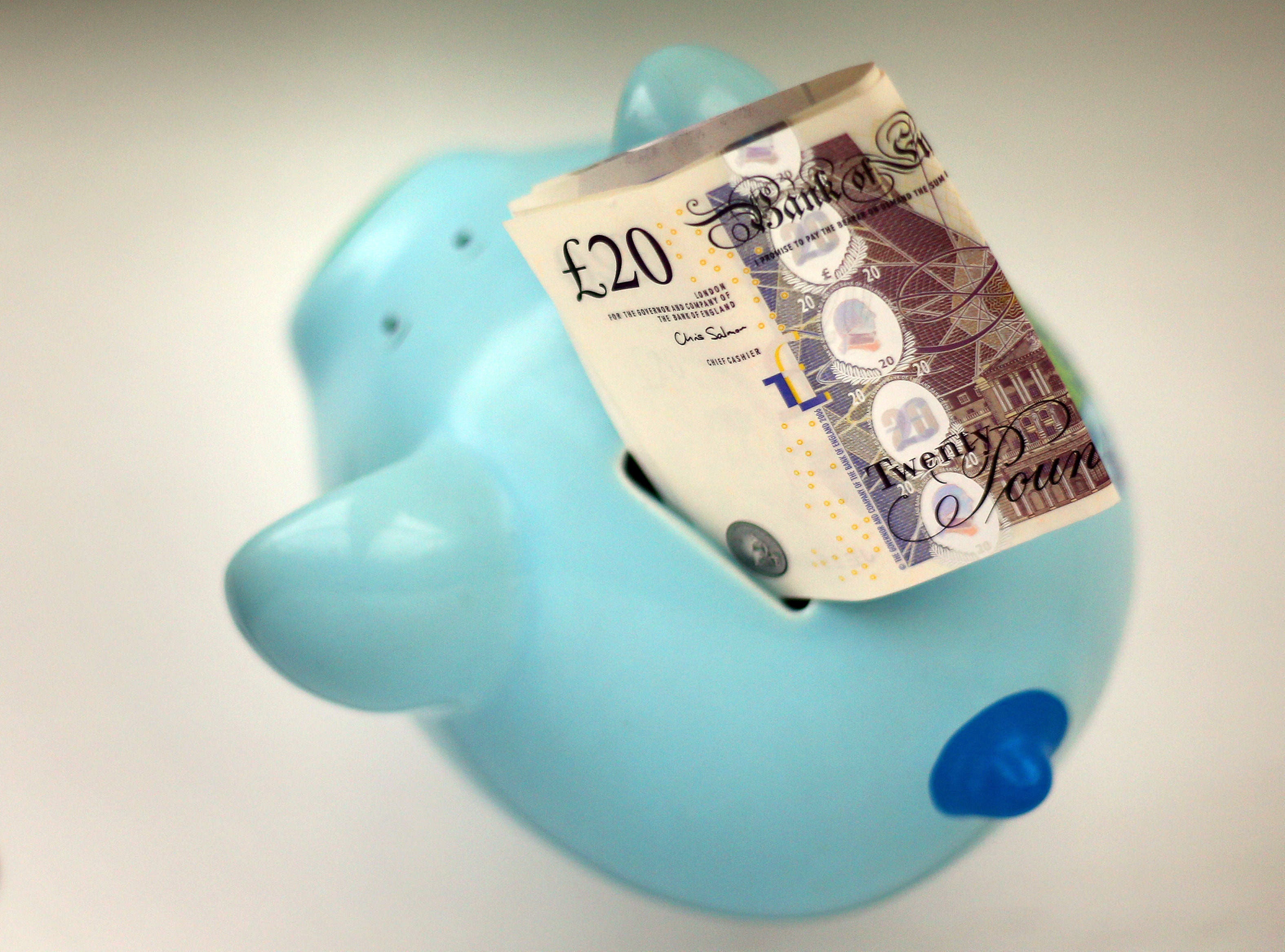 Easy access savings accounts can offer up to 5% in September