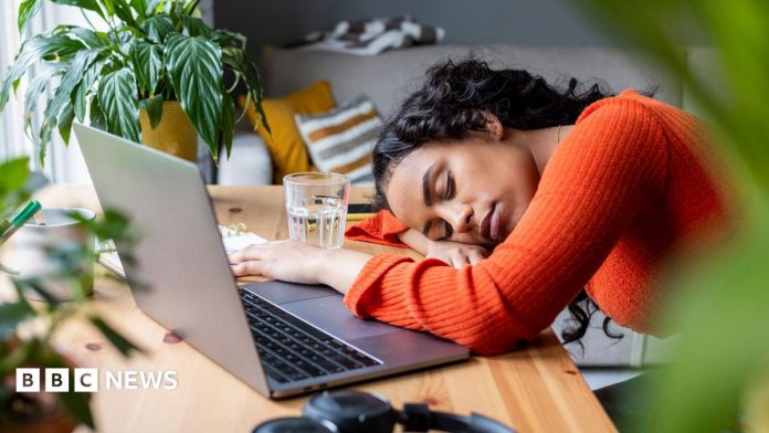 Fresh bedsheets and dusk walks: Experts’ sleep tips for freshers