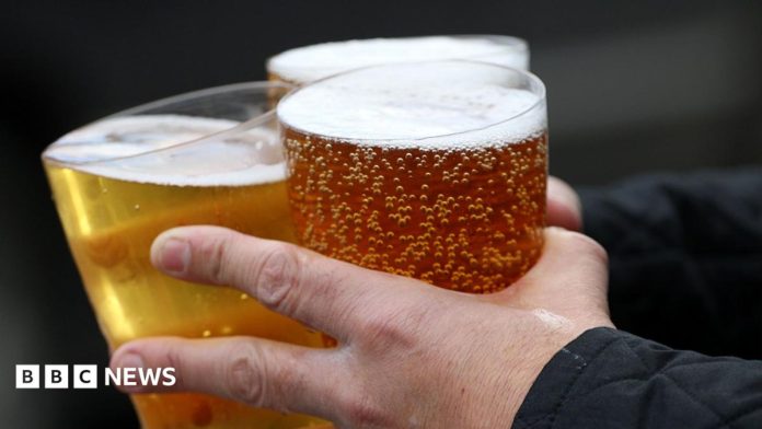 Guernsey charity gives alcohol consumption scorecard to residents