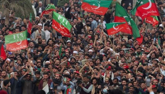 Minister hopes ‘good sense will prevail’ as PTI’s Sept 27 march nears
