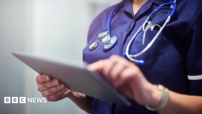 NHS staff suspected of snooping on patient data to face immediate suspension
