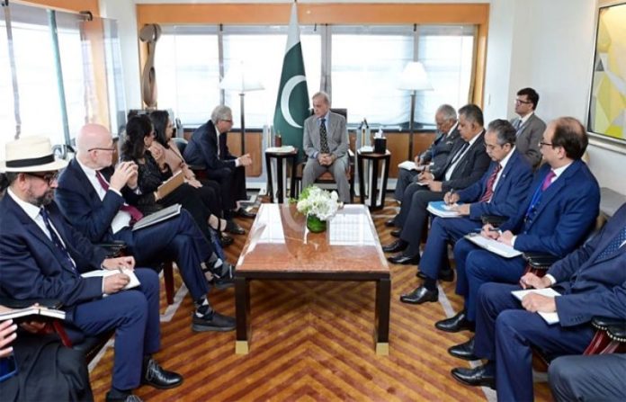 PM Sharif  vows to ensure complete eradication of polio from country – SUCH TV