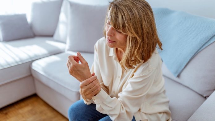 Popular drugs for bone health linked to significantly lower Alzheimer’s risk