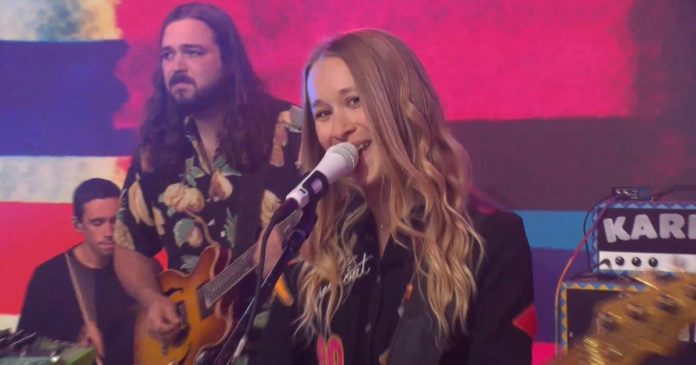 Saturday Sessions: Karina Rykman performs