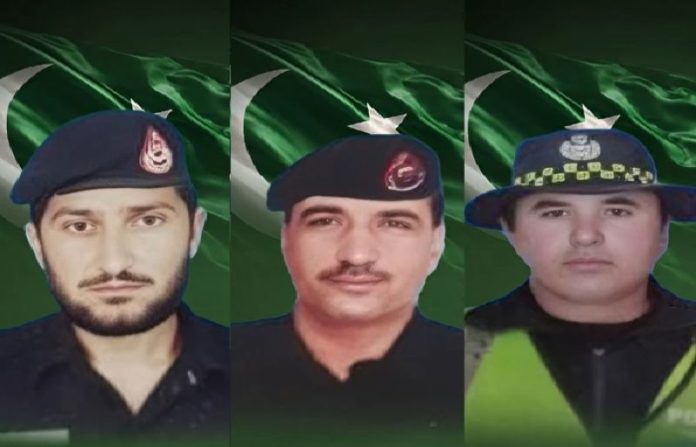 Three traffic police personnel martyred in Tank gun attack – SUCH TV