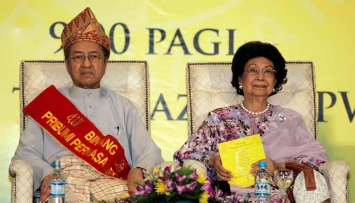 Wife of Malaysia’s longest-serving PM Mahathir dies at 100