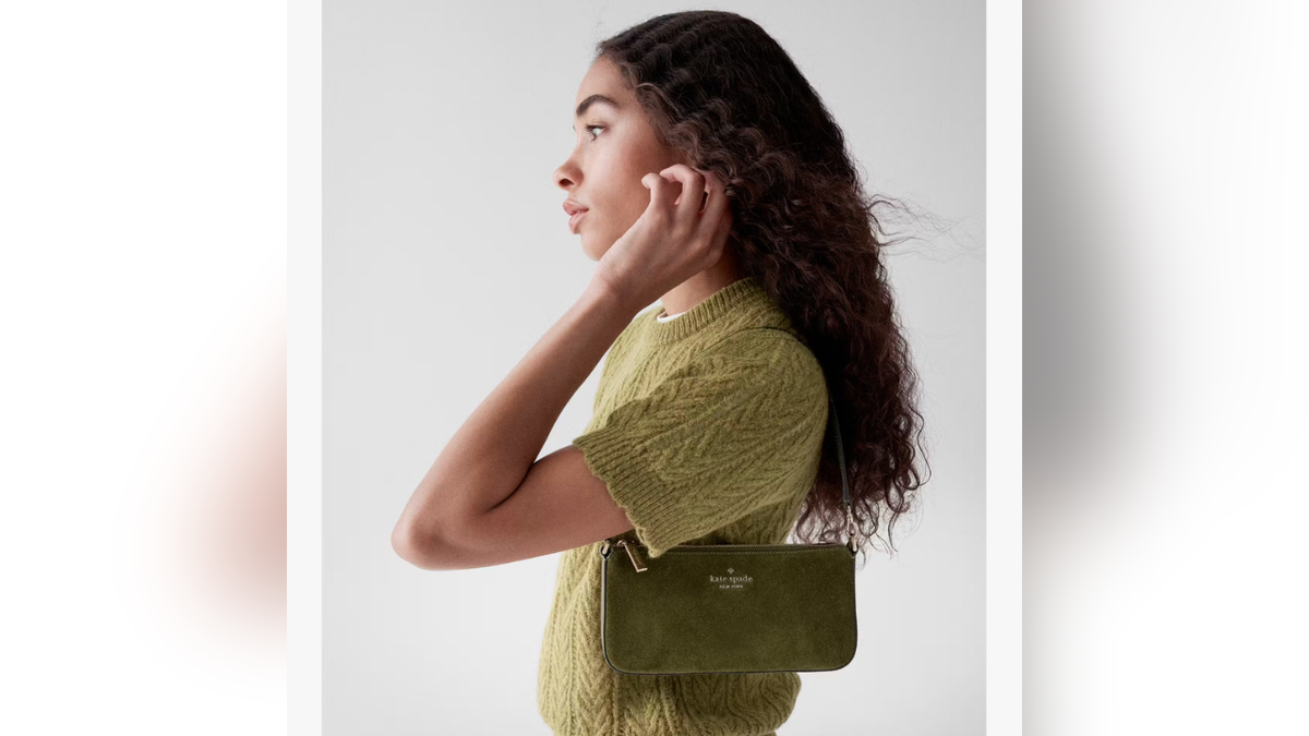 Score the Gemini Mini for less during Kate Spade Outlet’s fall sale.