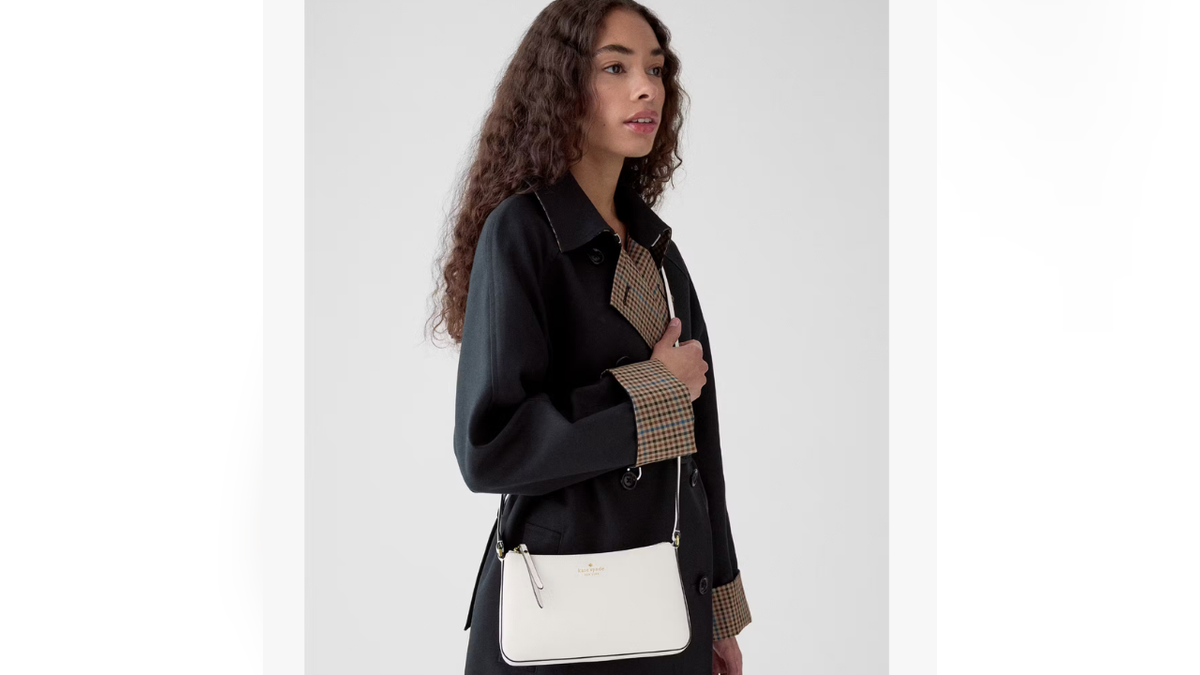 Use this crossbody bag every day.