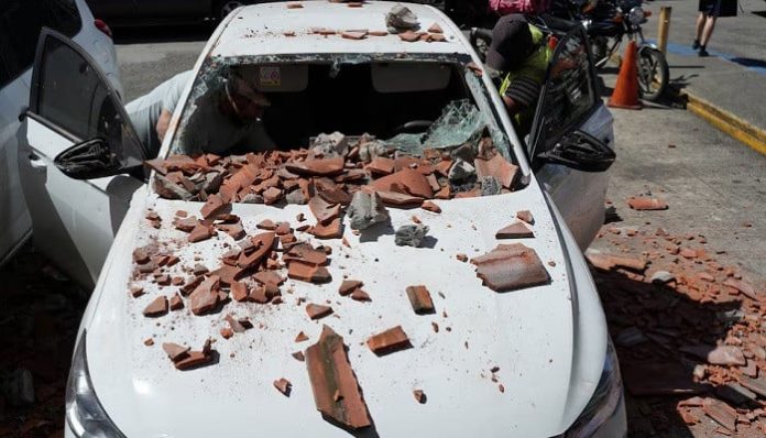 7.7-magnitude earthquake rocks southern Panama, damages homes, halts flights