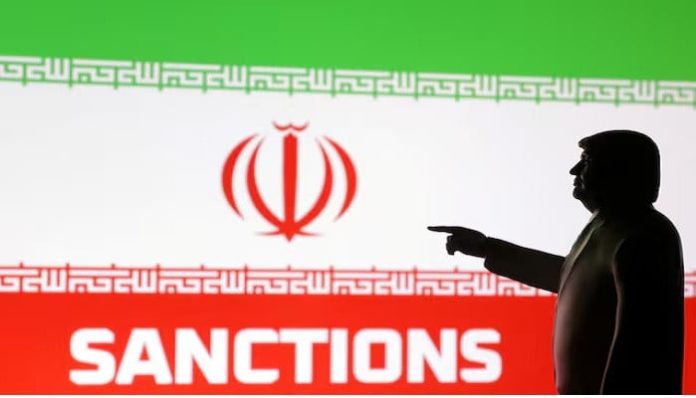 Foreign banks doing business with Iran face US sanctions without warning