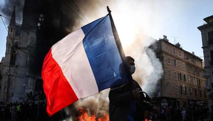 French interior minister admits police ‘lost control’ of protests