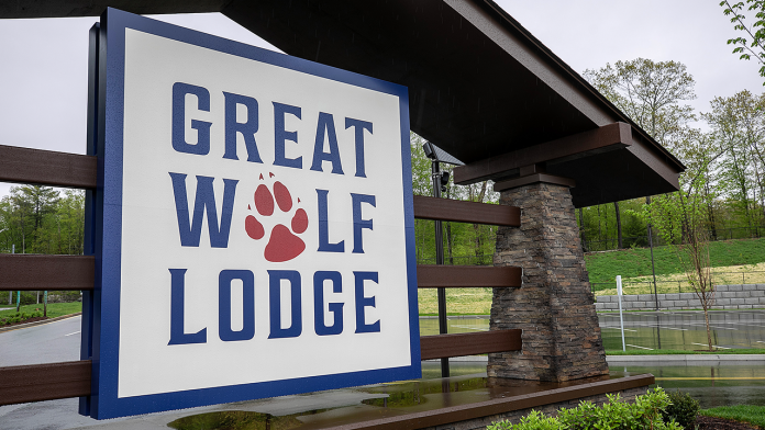 Great Wolf Lodge horror as mom accused of killing husband and toddler inside hotel room