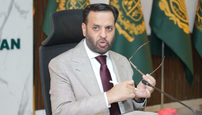 Health minister says plague risk in Pakistan ‘very low’ after suspected Siberia case