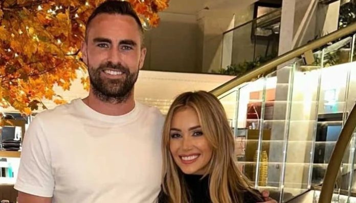 Laura Anderson ‘back’ with ex Clark Robertson after he tried to win her back