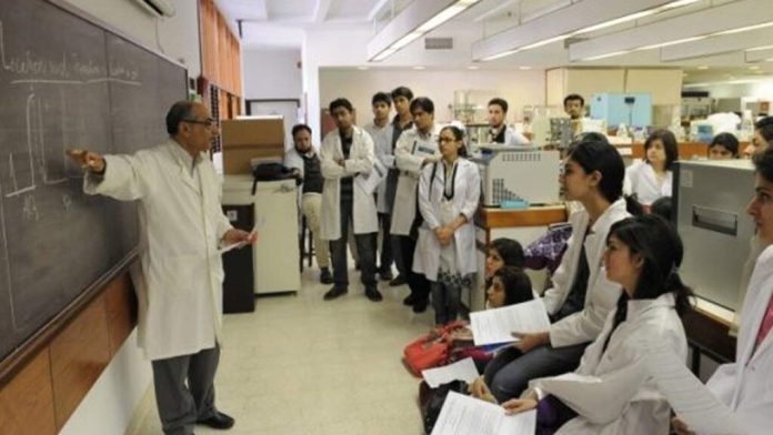 MBBS, BDS Fees in Punjab’s Medical Colleges increased from Rs15,000 to Rs50,000