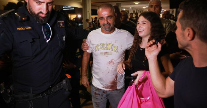 “Mayday” executive producer reacts to passenger who said show helped him stabilize FlyDubai plane