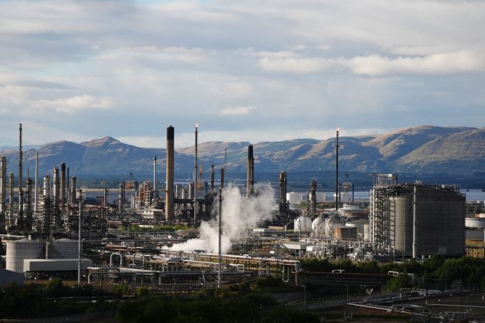 Nearly 400 workers to lose jobs in proposed Grangemouth closure