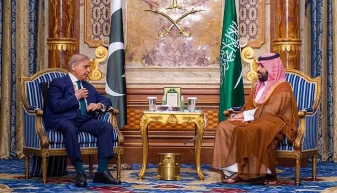 Pakistan pledges ‘resolute’ commitment to Saudi Arabia’s security under Makkah pact