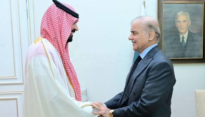 Pakistan stands ‘shoulder to shoulder’ with Saudi Arabia, vows PM amid Houthi attacks