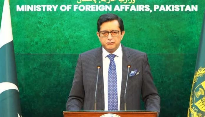 Pakistan warns India of forceful response over defence minister’s ‘provocative’ remarks