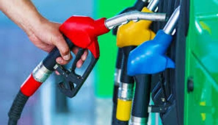 Petrol Price Cut by Rs0.66 Per Litre, Diesel Gets Costlier in Pakistan