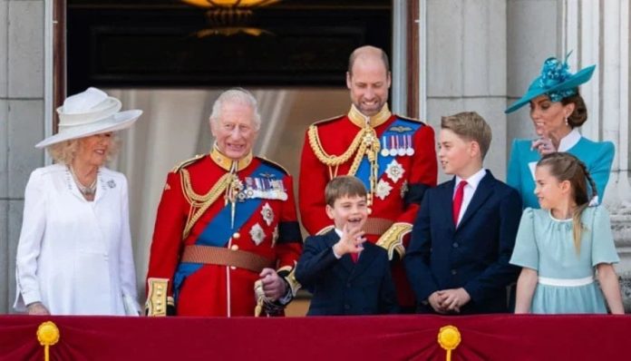 Royal family is not as united as it is portrayed: Earl Spencer