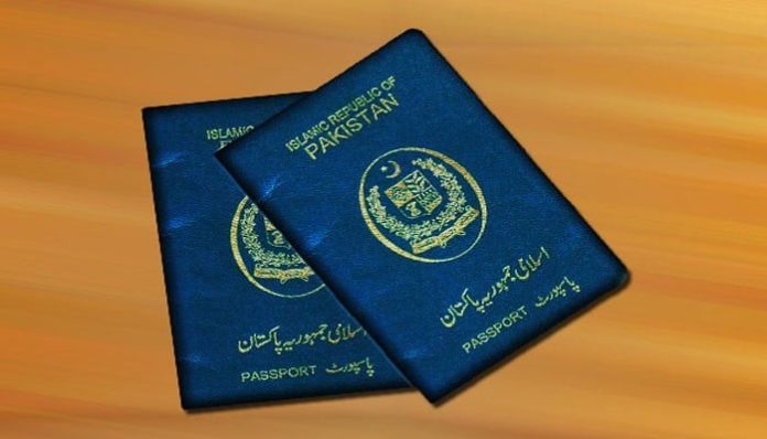 Senate passes bill letting ex-lawmakers keep blue passports without serving full term