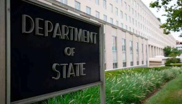 US sanctions Indian, UAE and Turkish firms over Iranian oil trade